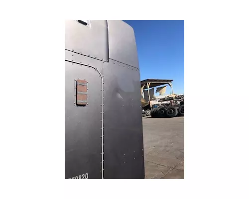 Sleeper Fairing PETERBILT 386 American Truck Salvage