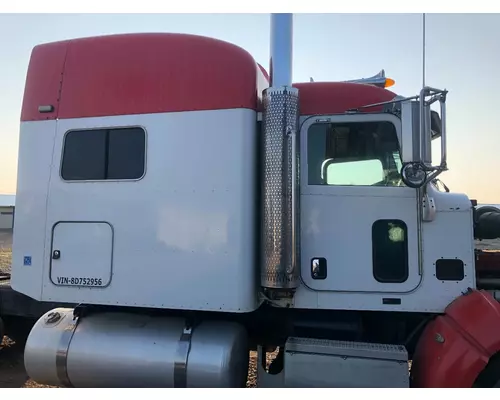 Sleeper Peterbilt 386 Vander Haags Inc Sp