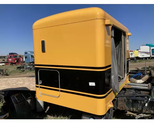 Peterbilt 386 Sleeper