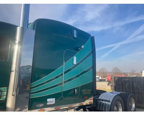 Peterbilt 386 Sleeper