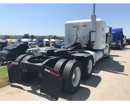 Peterbilt 386 Sleeper