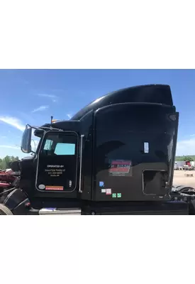 Peterbilt 386 Sleeper