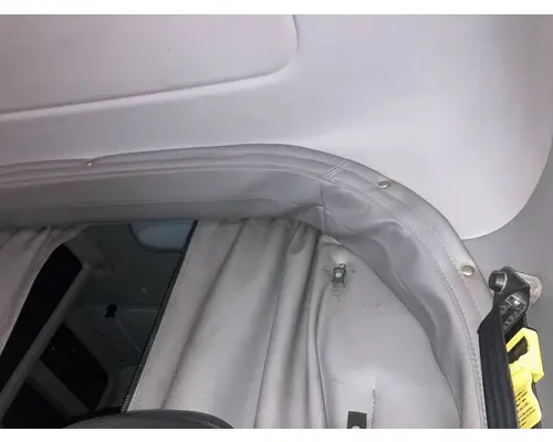 Peterbilt 386 Sleeper