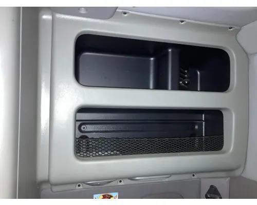 Peterbilt 386 Sleeper