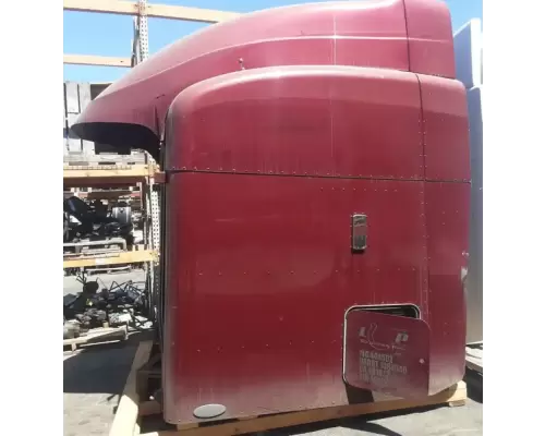 Peterbilt 386 Sleeper