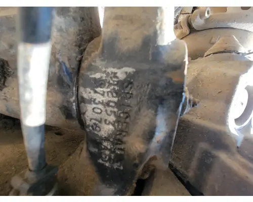 Spindle / Knuckle, Front PETERBILT 386 Crest Truck Parts