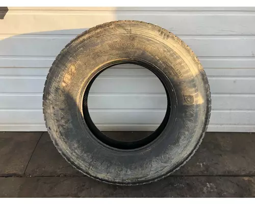 Peterbilt 386 Tires