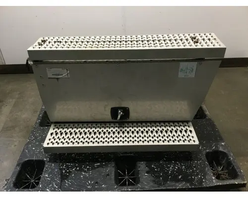 Peterbilt 386 Tool Box