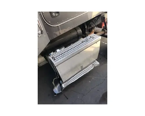 Tool Box PETERBILT 386 American Truck Salvage