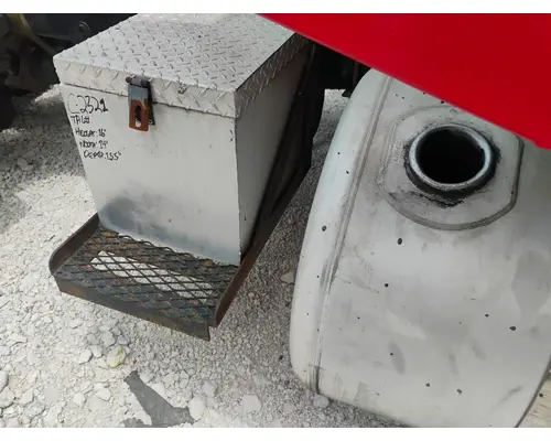 Tool Box PETERBILT 386 Crj Heavy Trucks And Parts