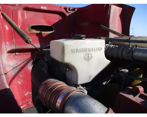Windshield Washer Reservoir PETERBILT 386 LKQ Heavy Truck - Tampa