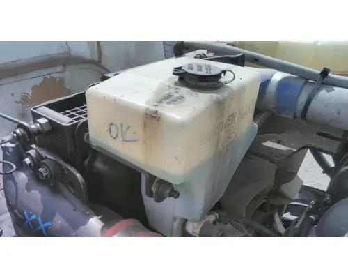 Windshield Washer Reservoir PETERBILT 386 LKQ Heavy Truck - Goodys