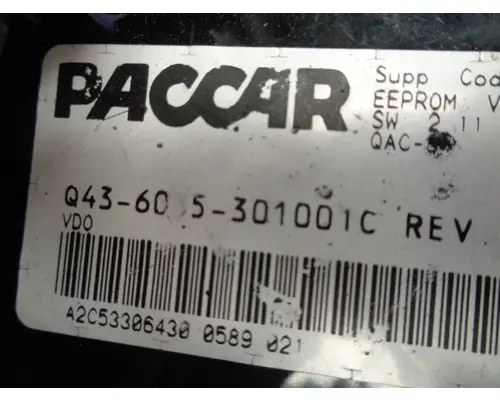 Tachometer PETERBILT 387_Q43-6035 Valley Heavy Equipment