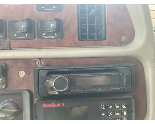 Radio Peterbilt 387 Vander Haags Inc Kc
