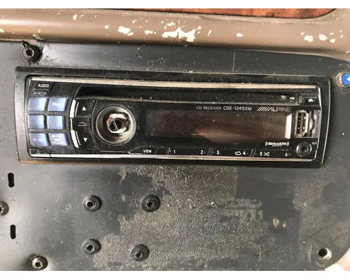 Radio Peterbilt 387 Vander Haags Inc Kc