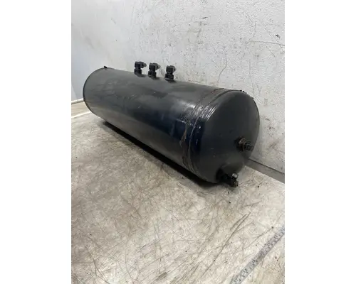 Air Tank PETERBILT 387 Frontier Truck Parts