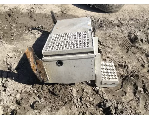 Peterbilt 387 Battery Box