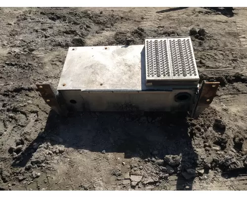 Peterbilt 387 Battery Box