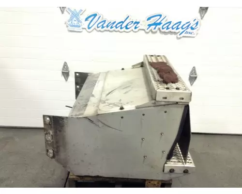 Peterbilt 387 Battery Box
