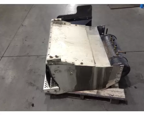 Peterbilt 387 Battery Box