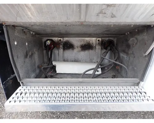 Battery Box PETERBILT 387 Michigan Truck Parts