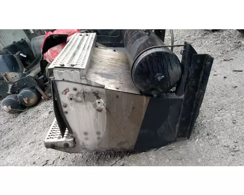 Peterbilt 387 Battery Box