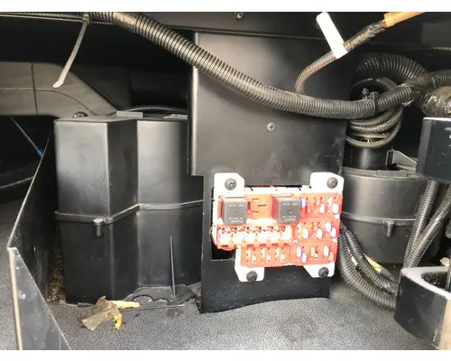 Peterbilt 387 Body, Misc. Parts