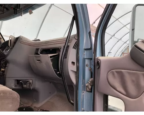 Peterbilt 387 Body, Misc. Parts