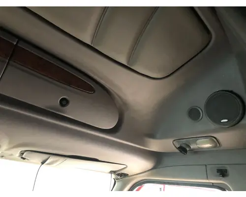 Peterbilt 387 Body, Misc. Parts