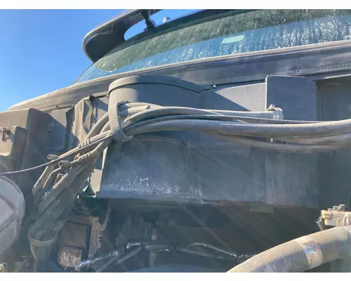 Peterbilt 387 Body, Misc. Parts