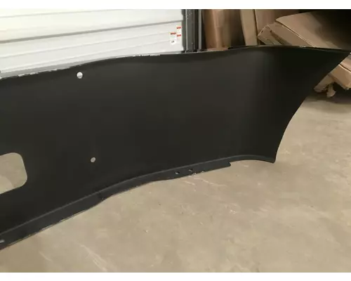 Peterbilt 387 Bumper Assembly, Front