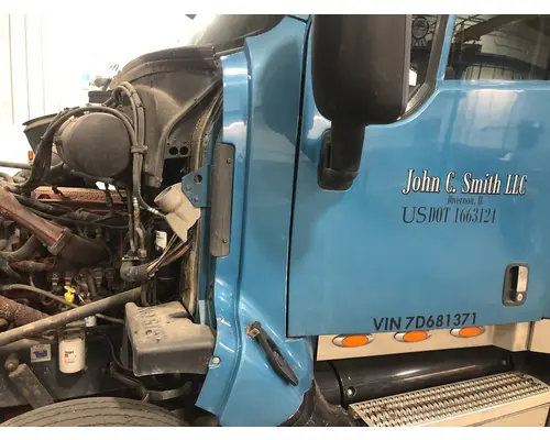 Peterbilt 387 Cab Assembly