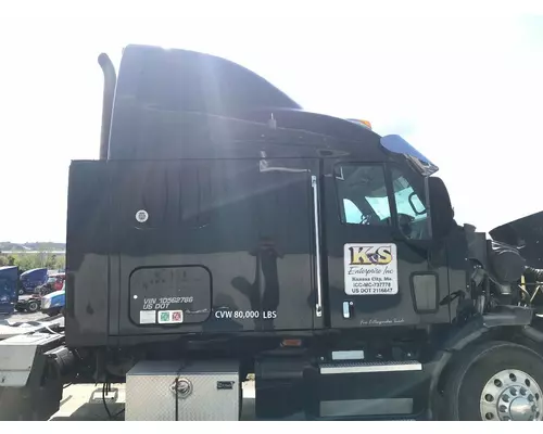 Peterbilt 387 Cab Assembly