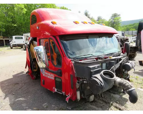 Cab PETERBILT 387 New York Truck Parts, Inc.