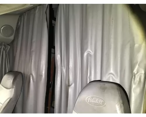 Interior Parts, Misc. Peterbilt 387 Vander Haags Inc Cb