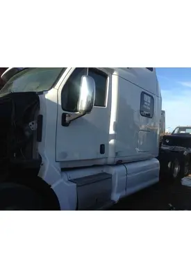Peterbilt 387 Cab