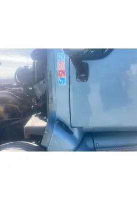 Peterbilt 387 Cowl