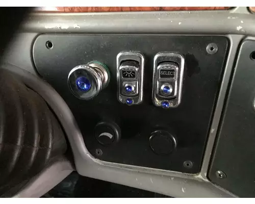 Peterbilt 387 Dash Assembly