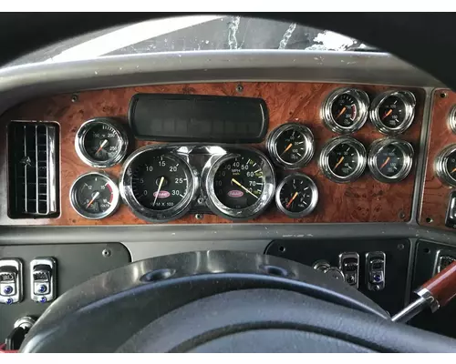 Peterbilt 387 Dash Assembly