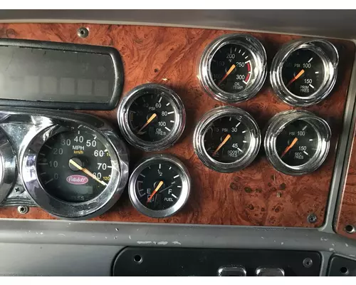 Peterbilt 387 Dash Assembly