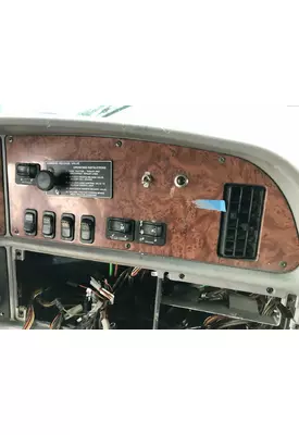Peterbilt 387 Dash Assembly