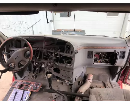 Peterbilt 387 Dash Assembly