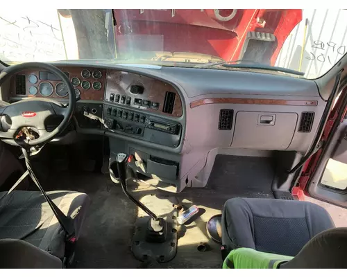 Peterbilt 387 Dash Assembly