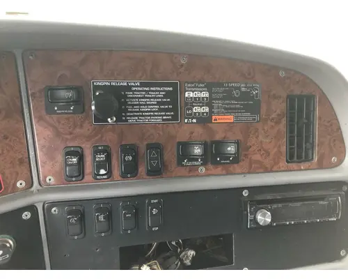 Peterbilt 387 Dash Assembly