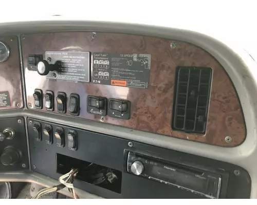 Peterbilt 387 Dash Assembly