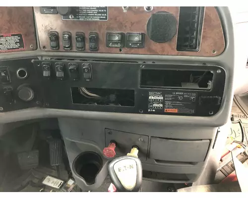 Peterbilt 387 Dash Assembly