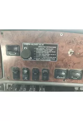 Peterbilt 387 Dash Assembly