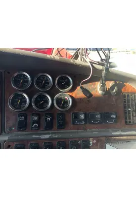 Peterbilt 387 Dash Assembly