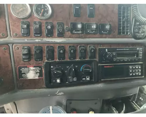 Peterbilt 387 Dash Assembly