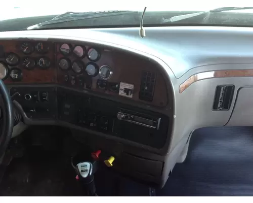 Peterbilt 387 Dash Assembly